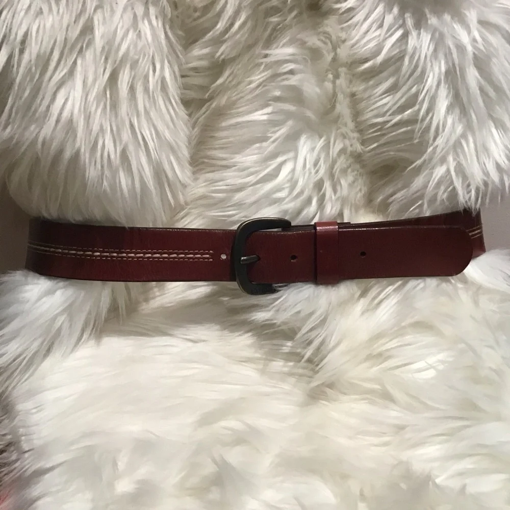 Carhartt Brown Cowhide Genuine Leather Belt, center topstitching, brass buckle